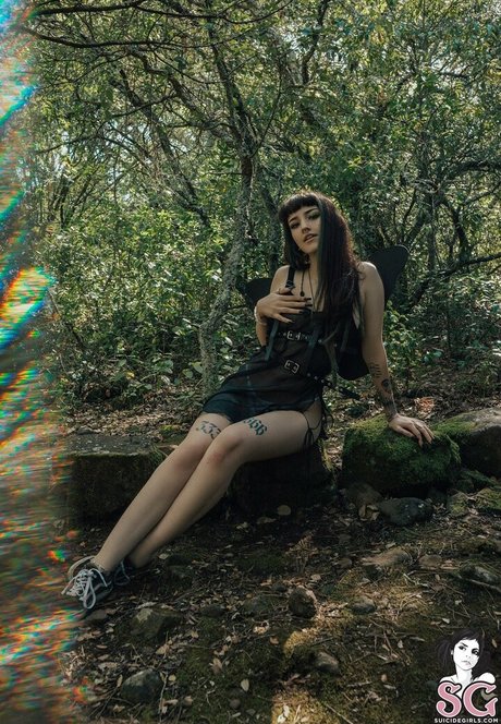 Photo nue de fuite OnlyFans de Lunathefairyy