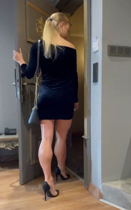 Photo nue de fuite OnlyFans de Gloria Legs