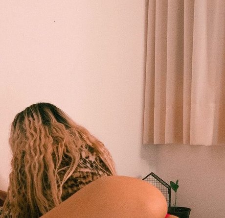 Photo nue de fuite OnlyFans de Magraku