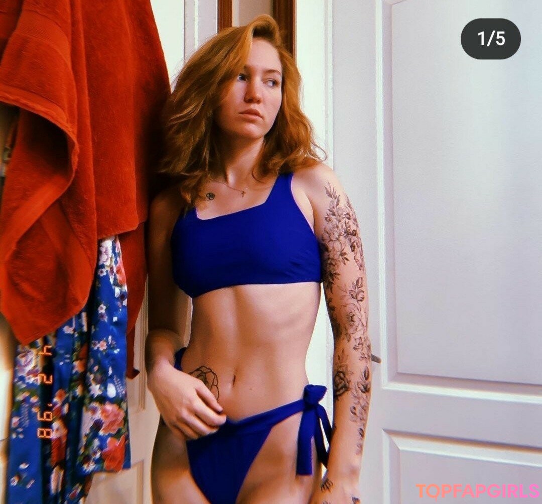 Photo nue de fuite OnlyFans de Youronlyabsinthe #1 Photo nue de fuite OnlyFans de Youronlyabsinthe #1