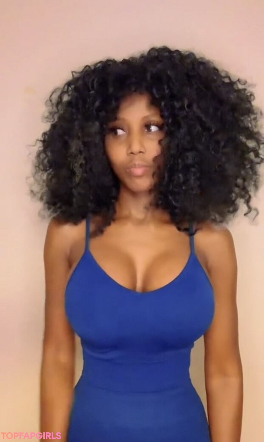 Photo nue de fuite OnlyFans de Theveganchild1 #5 Photo nue de fuite OnlyFans de Theveganchild1 #5