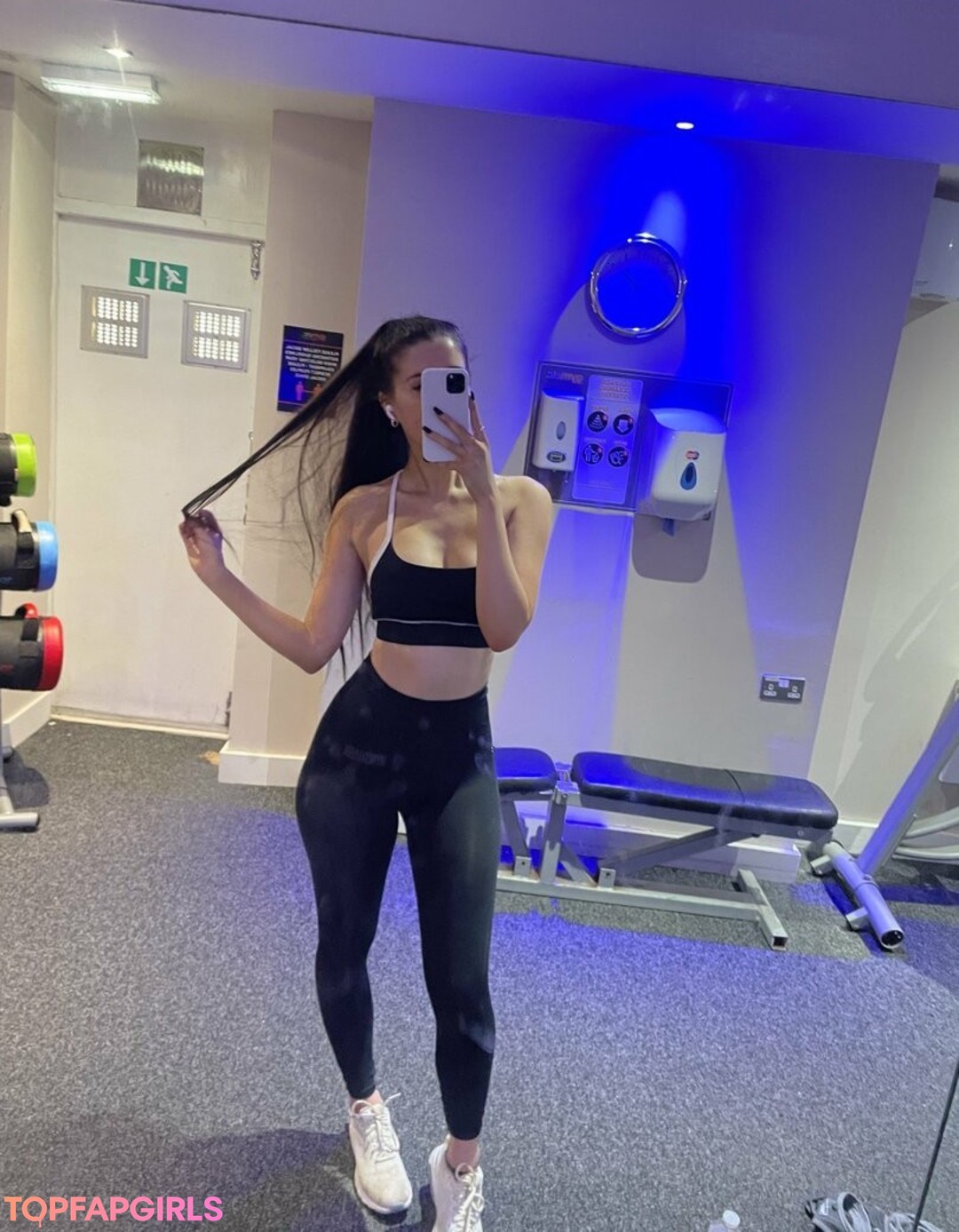 Photo nue de fuite OnlyFans de Nataliebarness #22 Photo nue de fuite OnlyFans de Nataliebarness #22