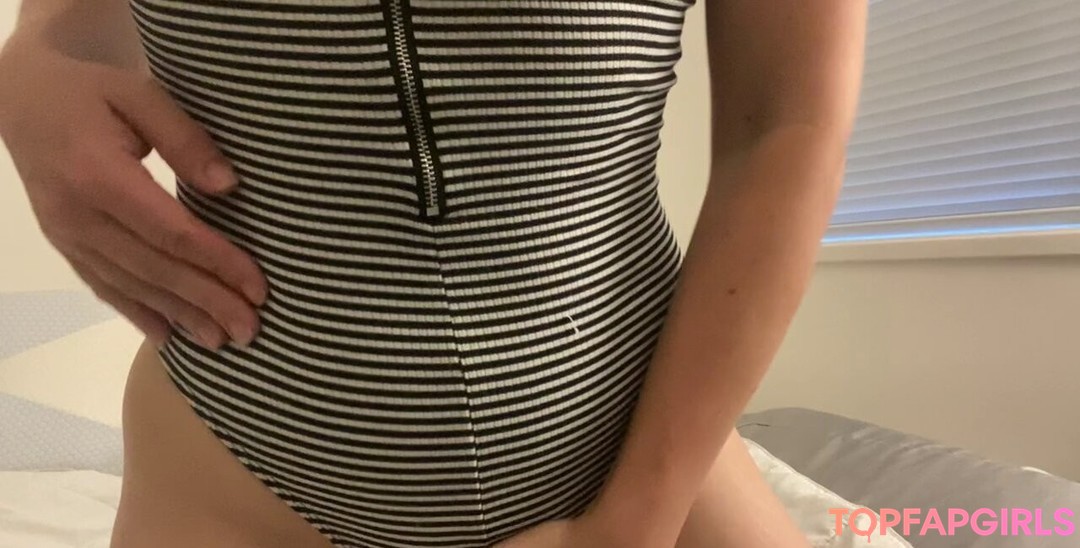 Photo nue de fuite OnlyFans de Msmilkies #3 Photo nue de fuite OnlyFans de Msmilkies #3