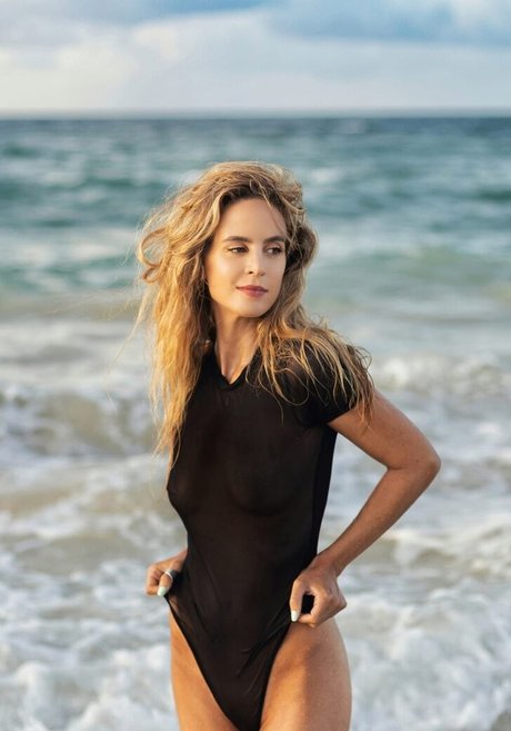 Tova Golan