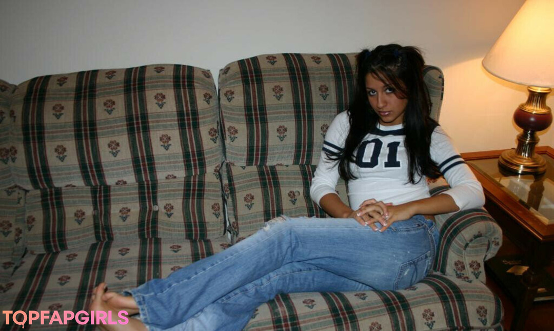 Photo nue de fuite OnlyFans de Raven Riley #16 Photo nue de fuite OnlyFans de Raven Riley #16