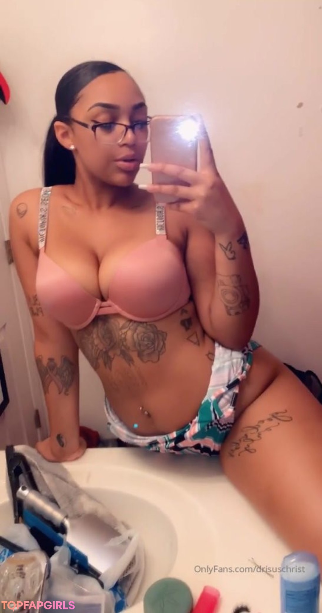 Photo nue de fuite OnlyFans de Drisuschrist #11 Photo nue de fuite OnlyFans de Drisuschrist #11