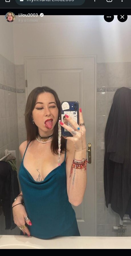 Photo nue de fuite OnlyFans de Lilou2003