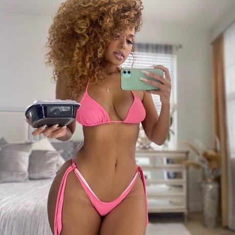 Aisha Thalia