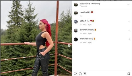 Photo nue de fuite OnlyFans de Madalina Oros