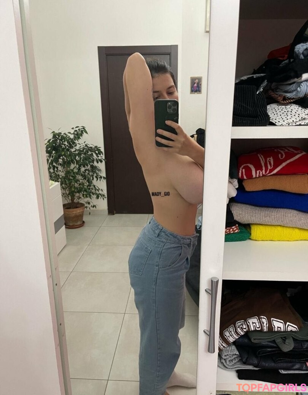 Photo nue de fuite OnlyFans de Yajnaseni #1445