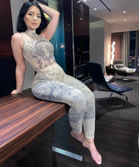 Feetbyjo