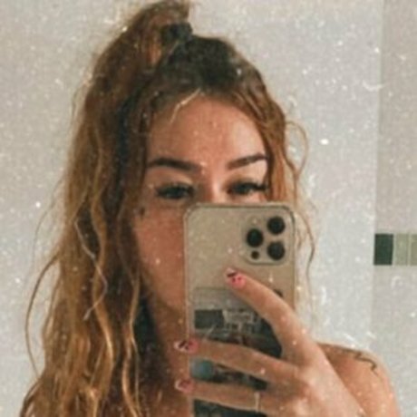 Photo nue de fuite OnlyFans de Bella Fernandes