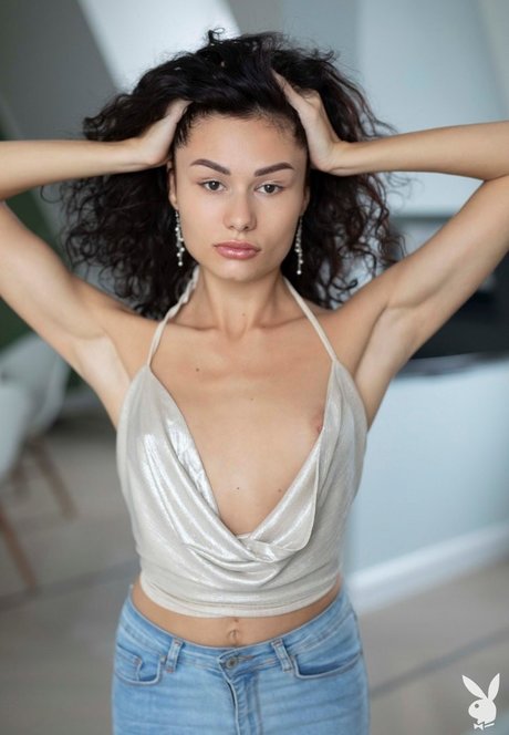 Layla Balan