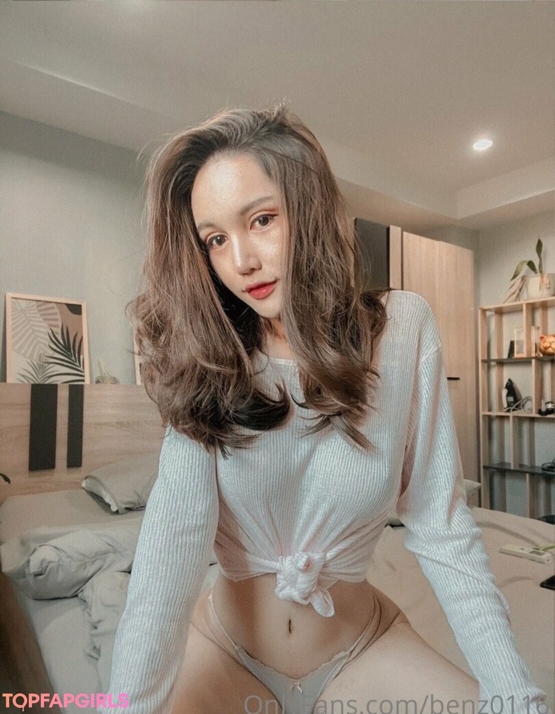 Photo nue de fuite OnlyFans de Benz Sang #123 Photo nue de fuite OnlyFans de Benz Sang #123