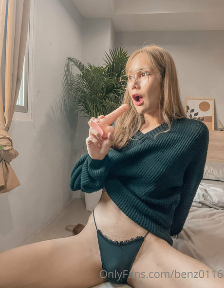 Photo nue de fuite OnlyFans de Benz Sang