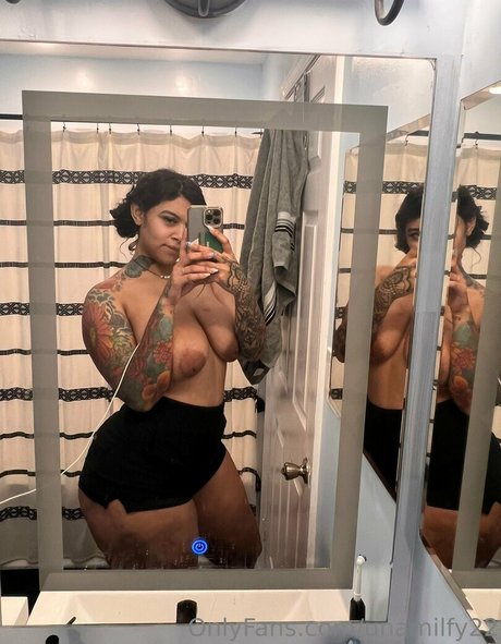 Photo nue de fuite OnlyFans de Lee172
