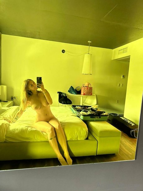 Photo nue de fuite OnlyFans de Angel Youngs