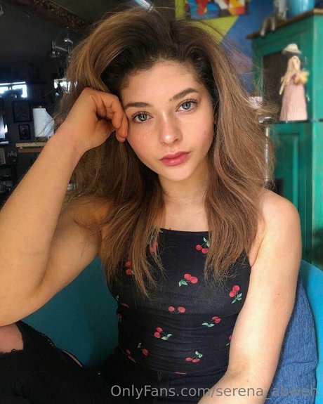 Photo nue de fuite OnlyFans de Serena Abweh