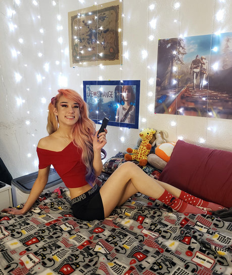 Photo nue de fuite OnlyFans de Queentofu