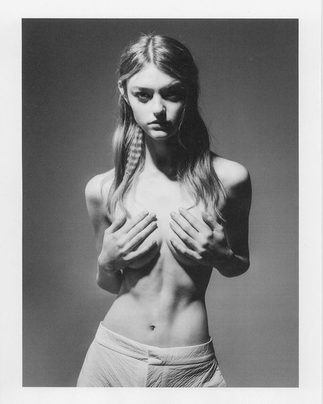 Willow Hand