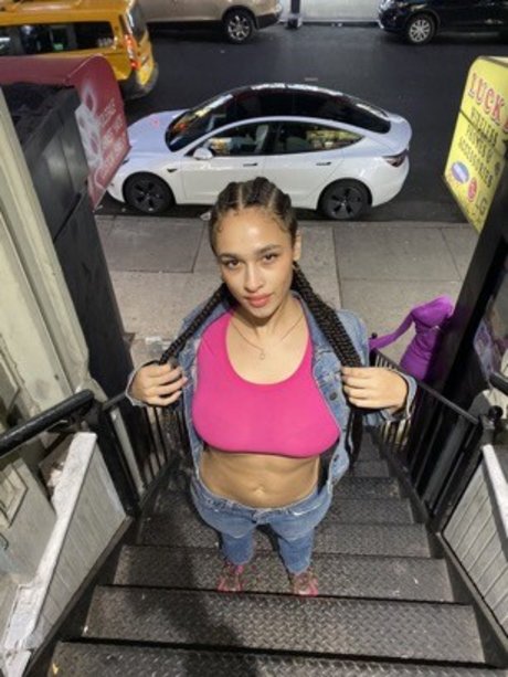 Photo nue de fuite OnlyFans de Sarina