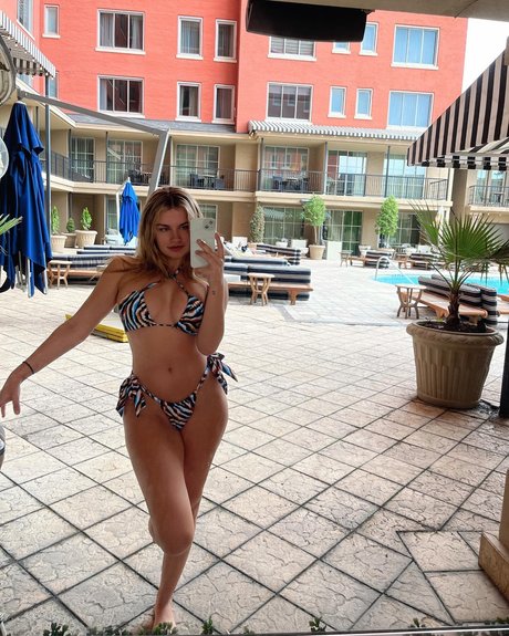 Claire Schroeder