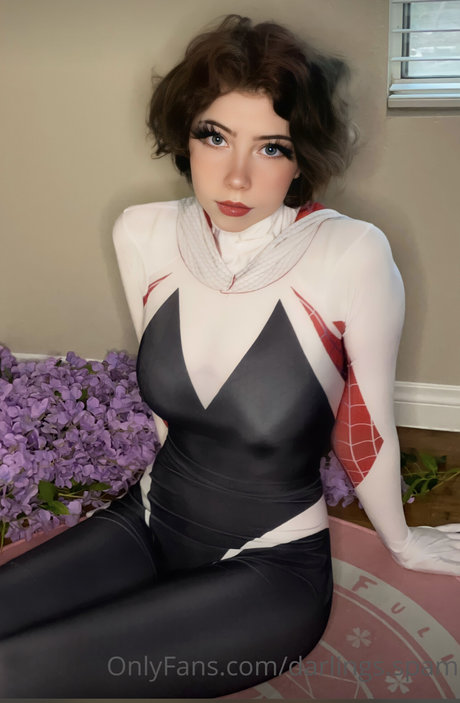 Photo nue de fuite OnlyFans de Darlings Spam