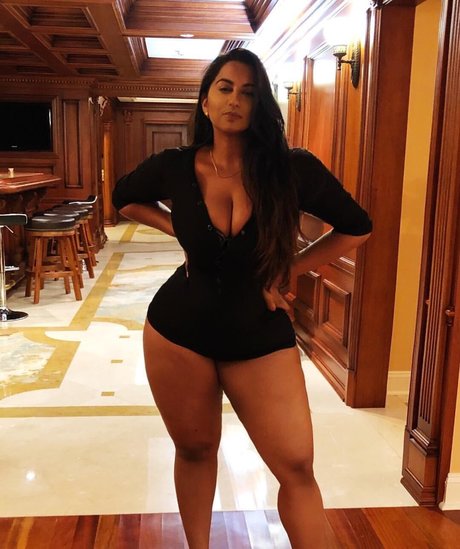 Photo nue de fuite OnlyFans de Cynthia Kumar