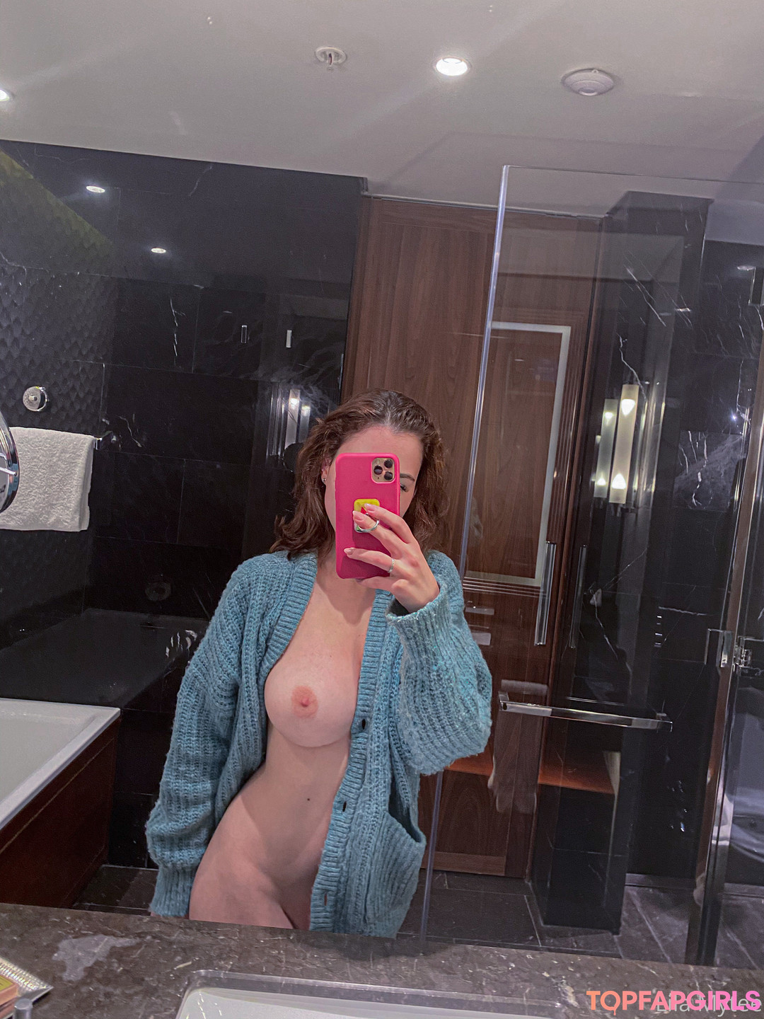 Photo nue de fuite OnlyFans de Lmytee #126 Photo nue de fuite OnlyFans de Lmytee #126