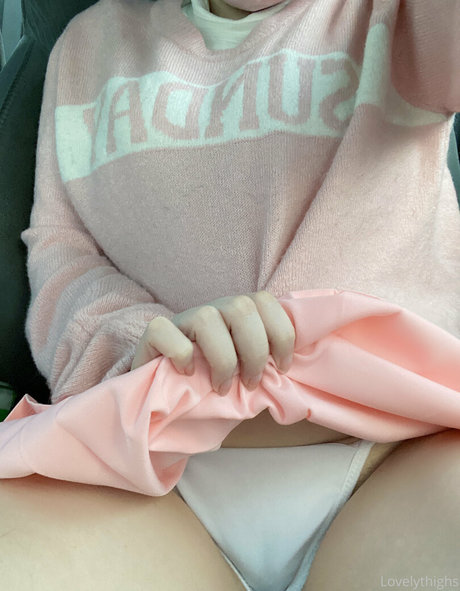 Lovelythighs