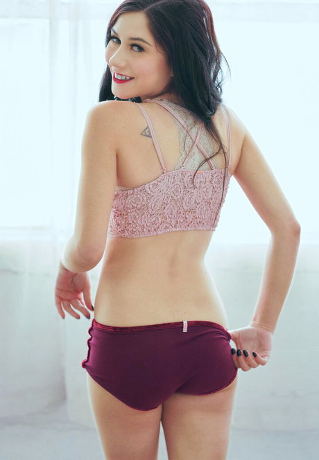 Daniella Claire