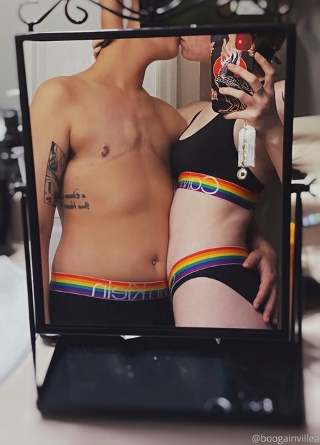 Photo nue de fuite OnlyFans de Boogainvillea