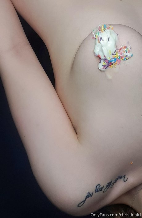 Photo nue de fuite OnlyFans de Christina Kay