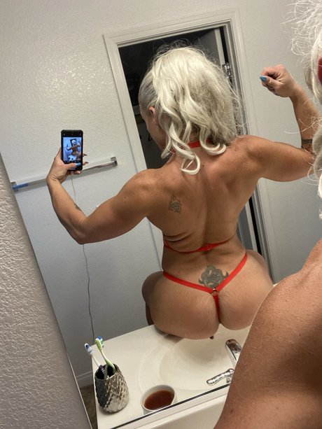 Christina Lee