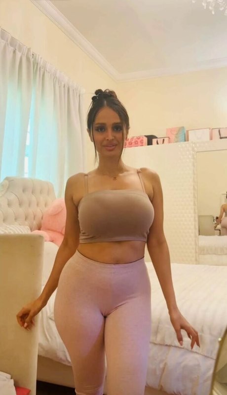Lana rose
