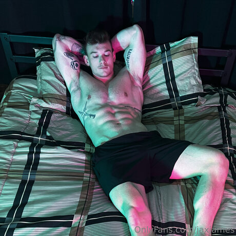 Photo nue de fuite OnlyFans de Jaxjames