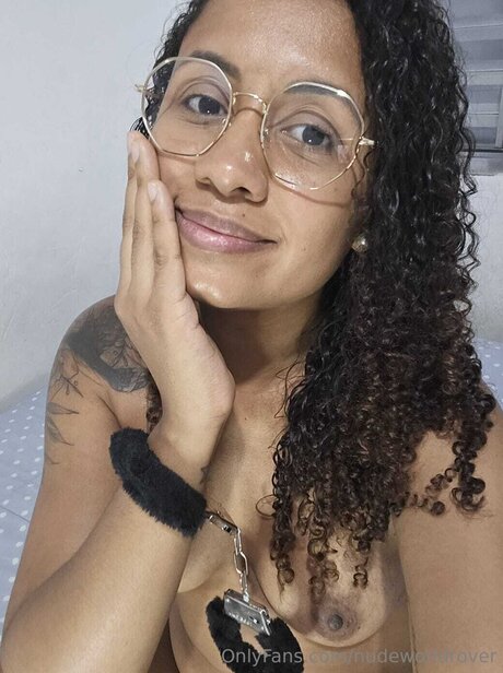 Nudeworldrover