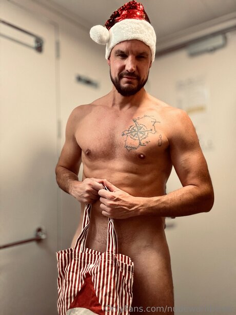 Nudeworldrover