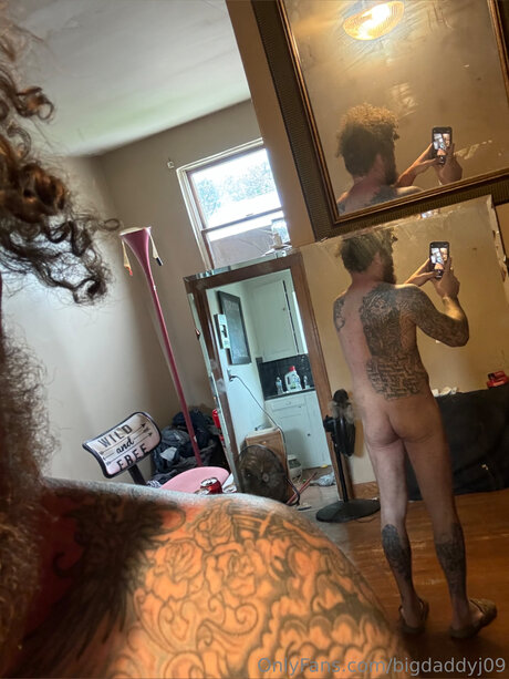 Bigdaddyj09