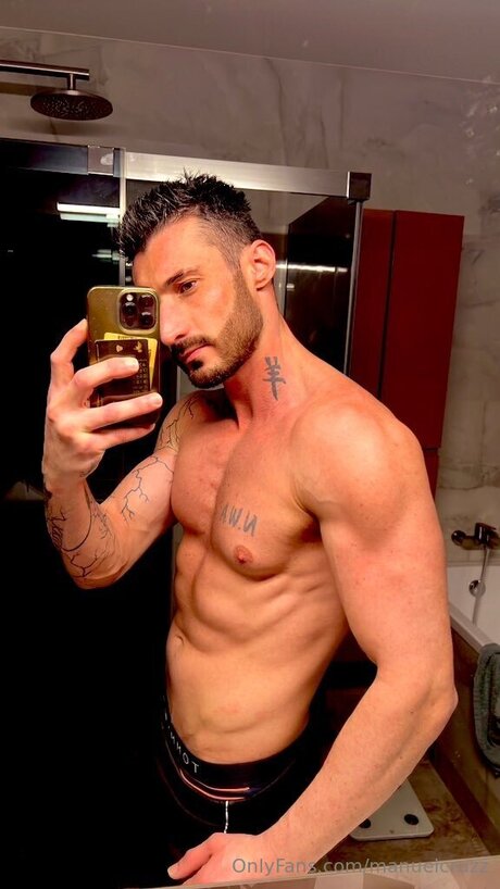 Photo nue de fuite OnlyFans de Manuelcruzz