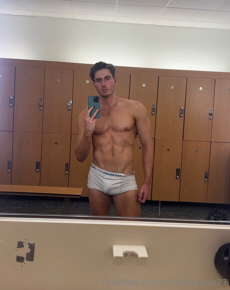 Alejandroxxx27