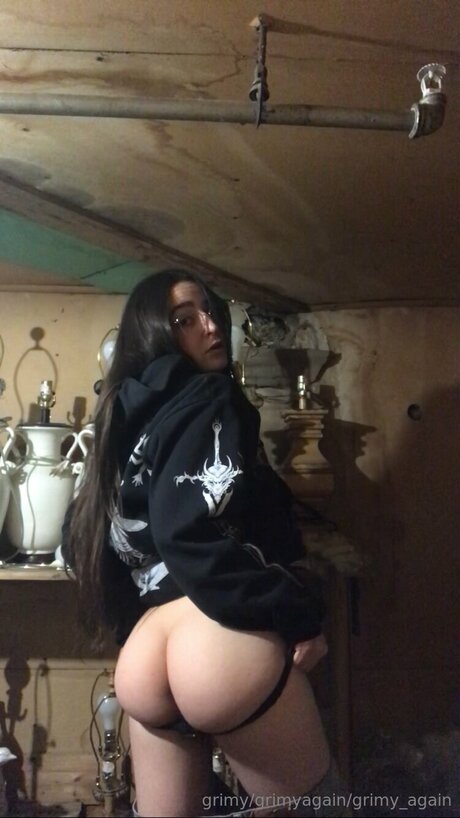 Photo nue de fuite OnlyFans de Grimyagain