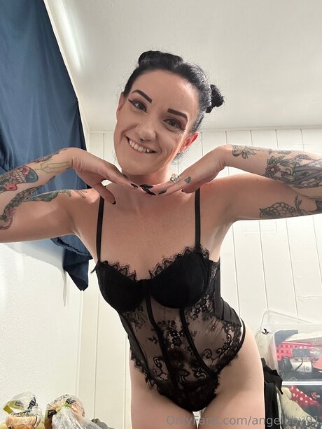 Photo nue de fuite OnlyFans de Angelbby91