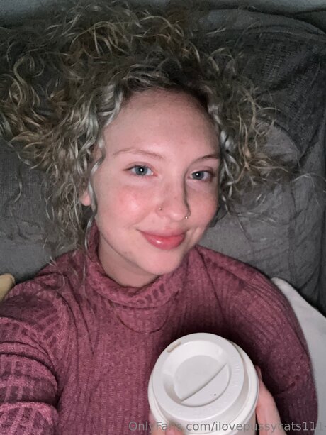 Photo nue de fuite OnlyFans de Ilovepussycats111