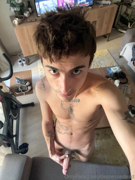 Photo nue de fuite OnlyFans de Depressedead