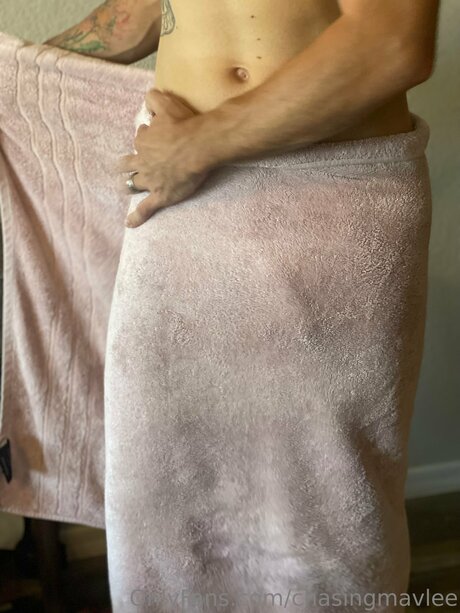Photo nue de fuite OnlyFans de Chasingmavlee