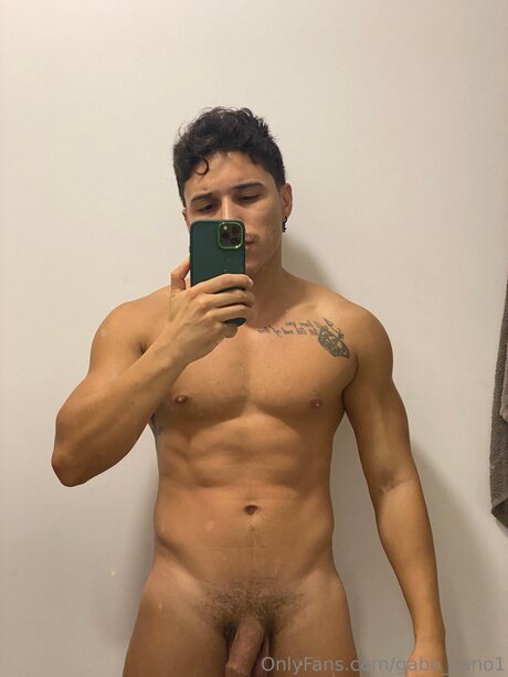 Photo nue de fuite OnlyFans de Gabo Sano1