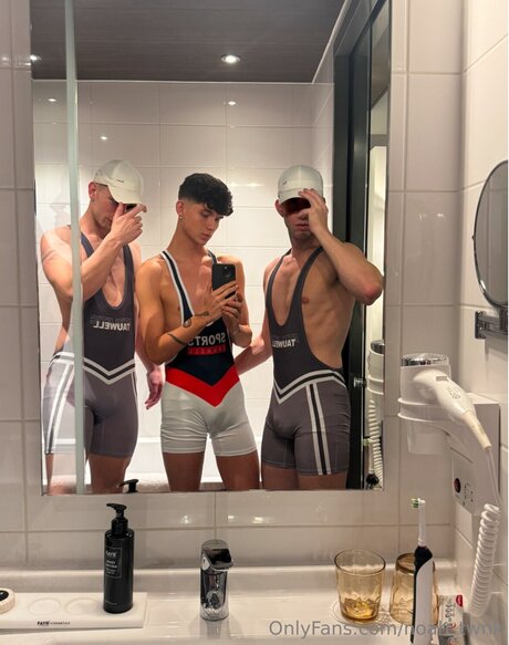 Photo nue de fuite OnlyFans de Noah Twnk