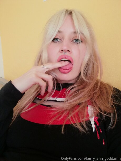 Photo nue de fuite OnlyFans de Kerry Ann Goddamn