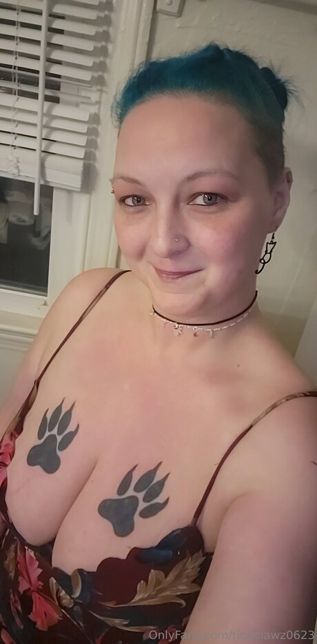 Photo nue de fuite OnlyFans de Tinaclawz0623